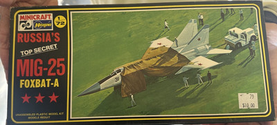 Minicraft Hasegawa 130 1/72 Scale Plastic Russia s Top Secret MiG-25 Foxbat A