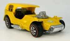 1971 Hot Wheels Redline ICE T Yellow Enamel MIRROR LIKE BASE Beautiful!