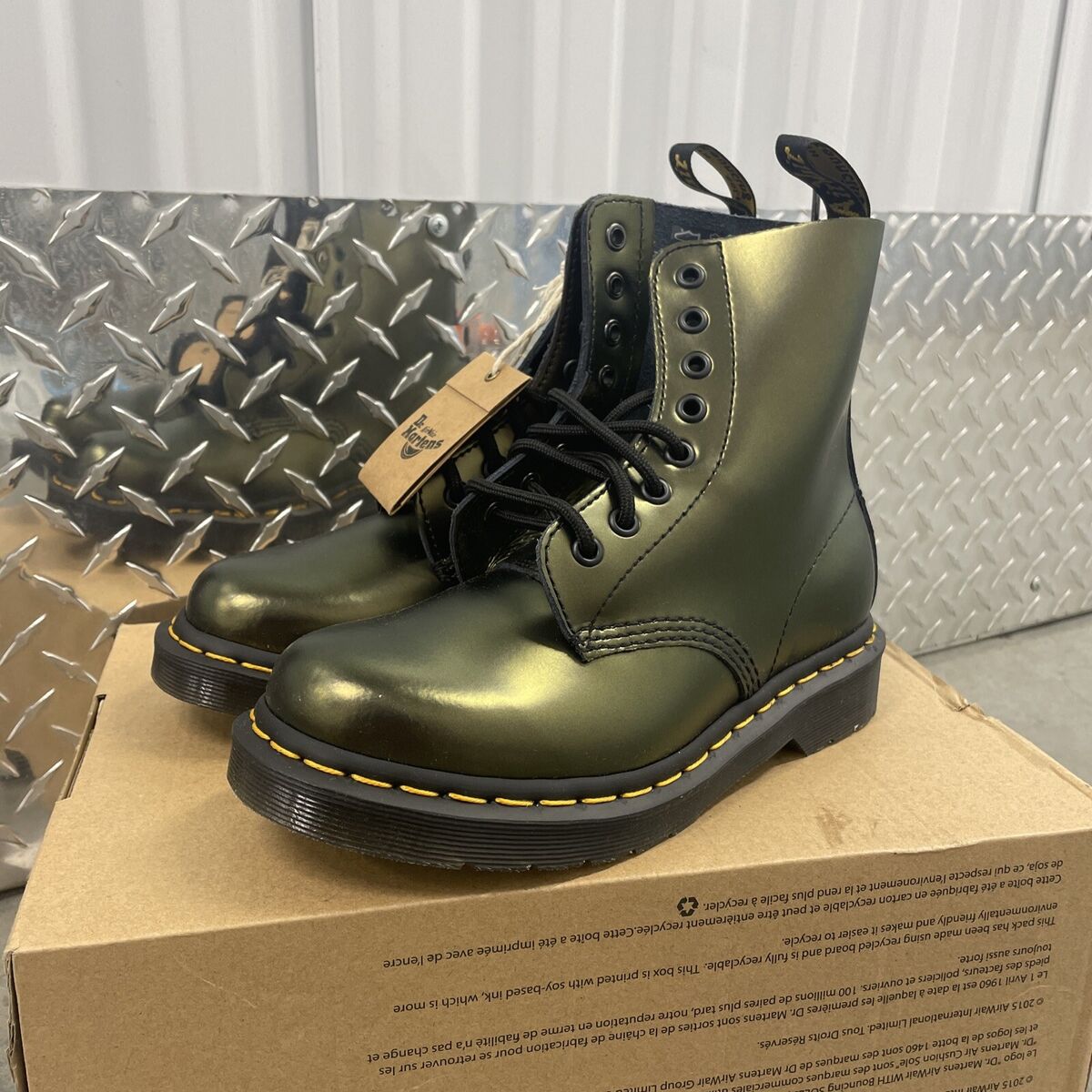 Dr Martens 1460 Pascal Metallic Leather Boots Chroma Gold Dr Martens 1460 Pascal Metallic Leather Boots Chroma Gold