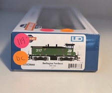 Athearn HO SW1500 Burlington Northern #317 ATH28666 DC LED NEW