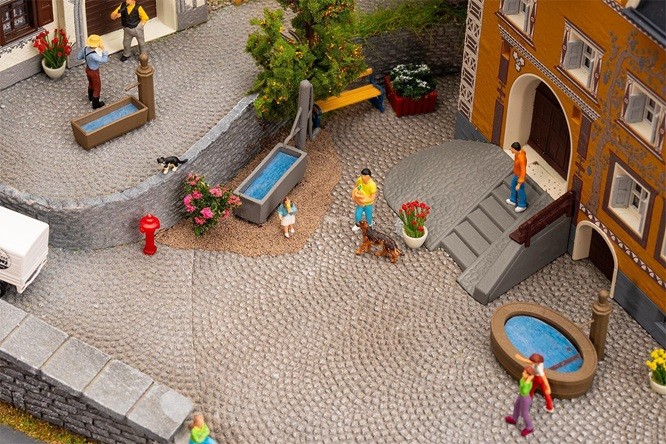 Faller 180875 - H0 - 3 Village Fountain - New