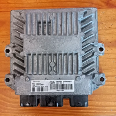 CALCULATEUR C2 ,C3 2.0 HDI -DÉCODÉ-SIEMENS SID806 5WS40285E-T / HW 9653451880 - Photo 1/2