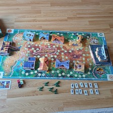 Vintage 1997 Jurassic Park, The Lost World. Site B Board Game. 90% complete
