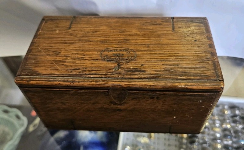 Antique 1889 Singer Sewing Machine Wood Puzzle Box With Parts 