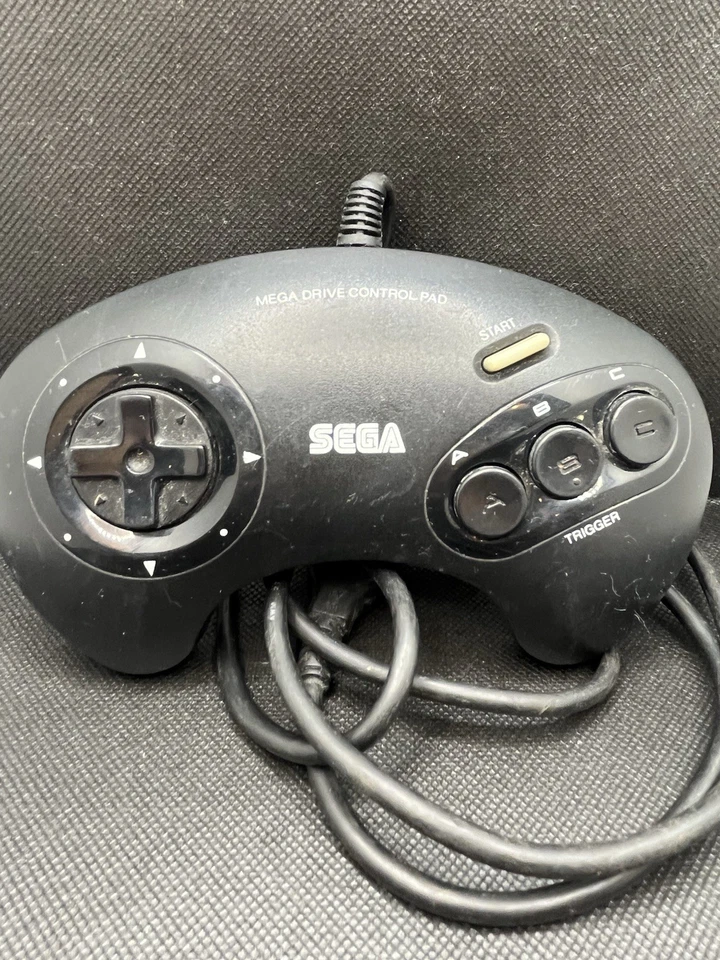Joypad Controller per Console Sega MegaDrive Modello NO.1650 - Immagine 2 di 3