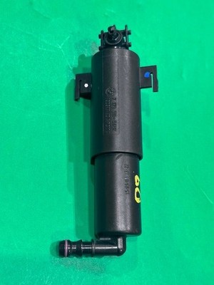 09-13 BMW 335i Headlight Sprayer Washer Nozzle Pump OEM GENUINE PART 7179311-04
