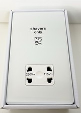 SCHNEIDER Ultimate Shaver Socket White Painted White Int Screwless GU7490WPW