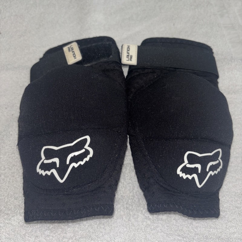 Fox Launch Pro Elbow Pads Size Medium Black MTB Mountain Bike
