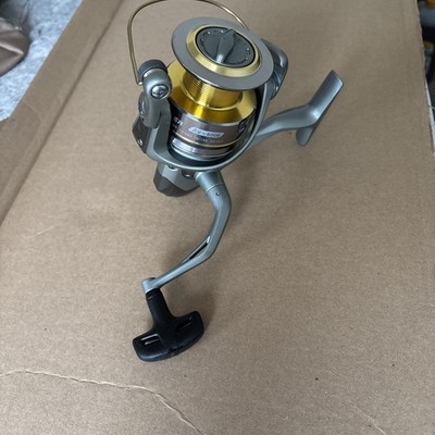 OKUMA AVENGER Av-6000 Spinning reel Line 20/165 Gear 4.5:1 Drag 33.1lbVERY NICE!