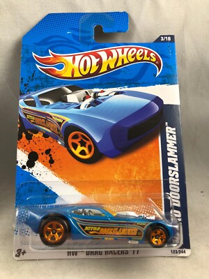 Hot Wheels HW Drag Racers 2011 3/10 Nitro Doorslammer 123/244