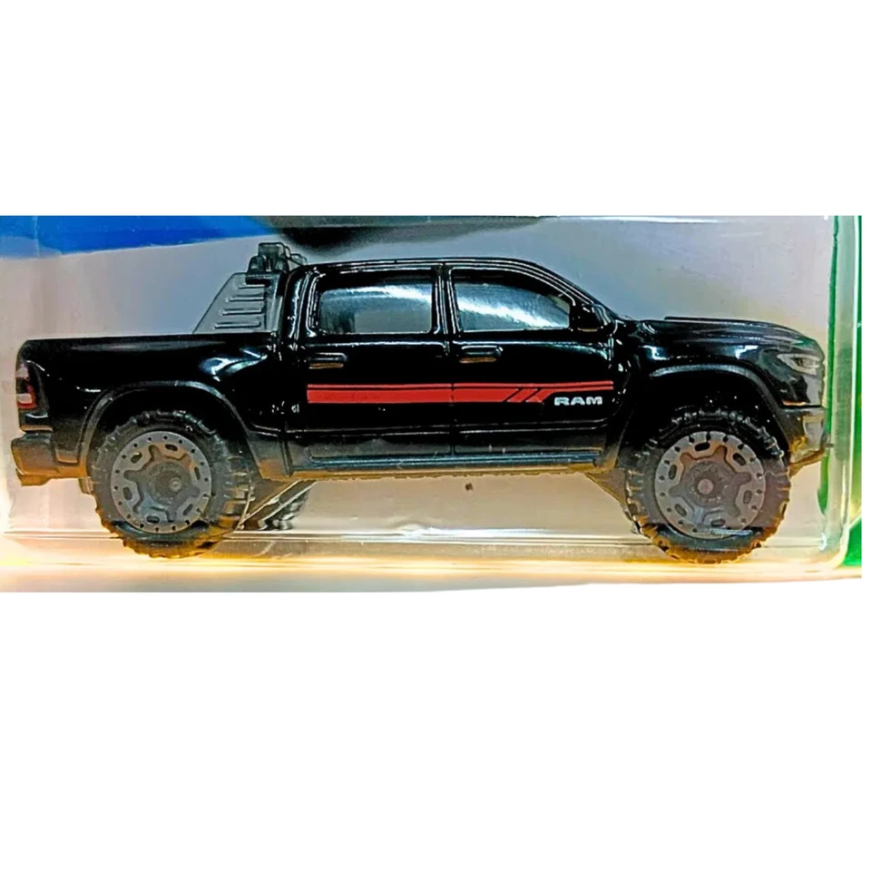 Camión 4x4 Hot Wheels 23 RAM 1500 negro #96 Mainline 2025 estuche D (en stock) nuevo Foto 2 de 4