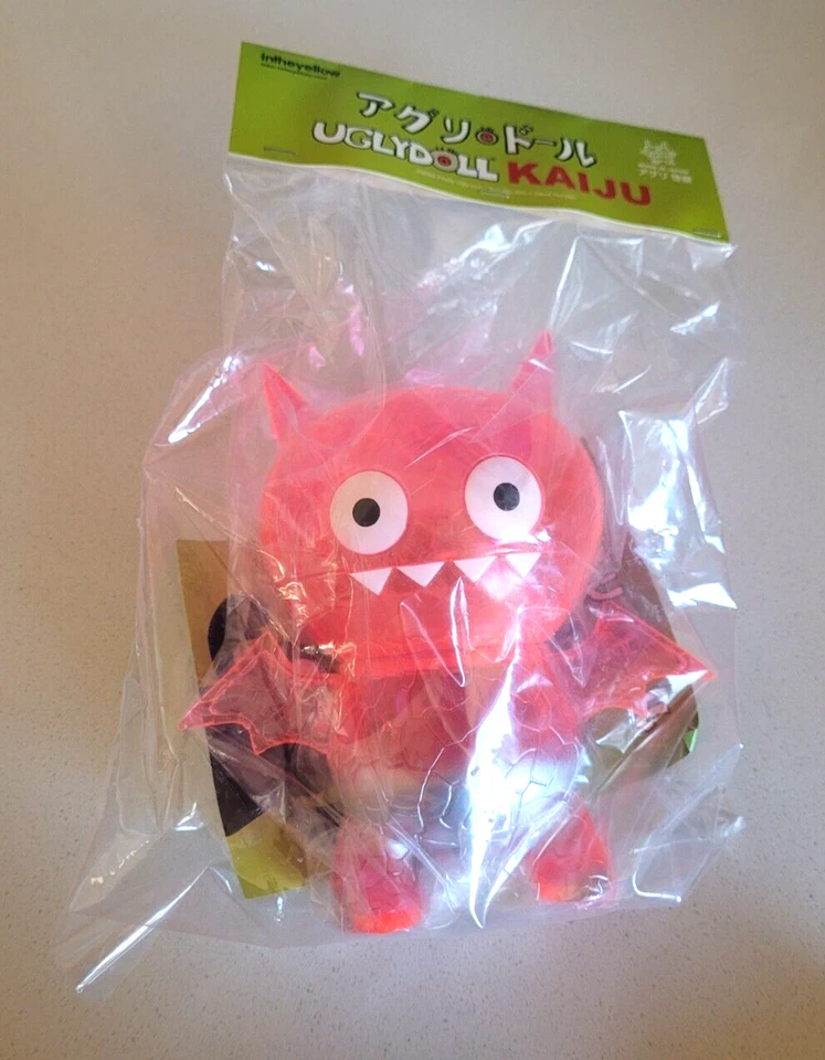 Uglydoll Ice Bat Kaiju Sofubi Rosa Transparente 6" David Horvath Embalaje Original Foto 2 de 4