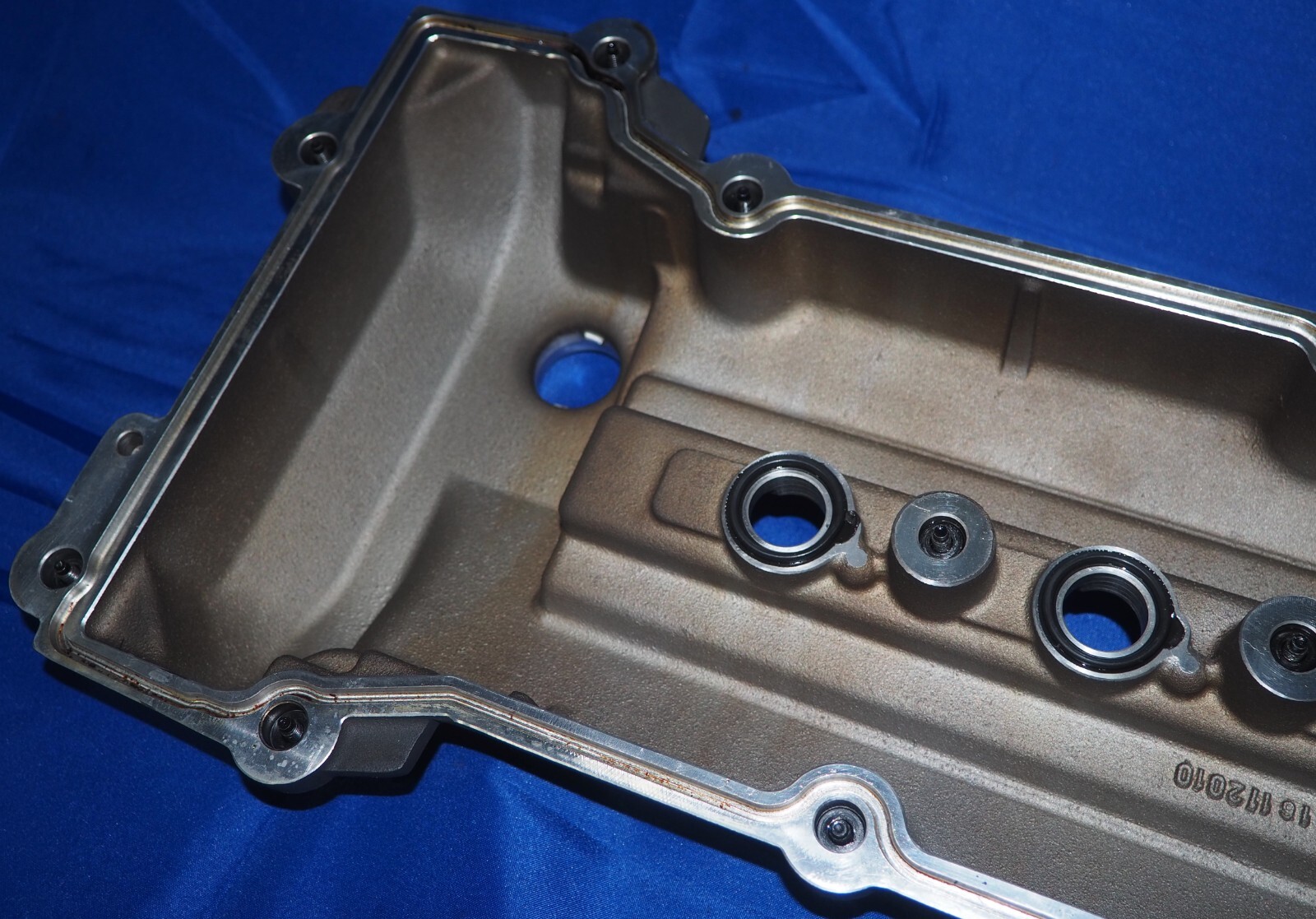 2004-2016 Aston Martin 5.9L 6.0L V12 AM Engine Left Valve Cover OEM 40K Miles