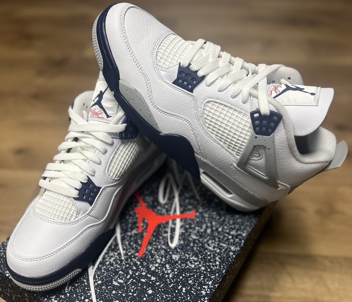 Size 10- Brand New Air Jordan 4 Retro White Midnight Navy Size 10- Brand New Air Jordan 4 Retro White Midnight Navy