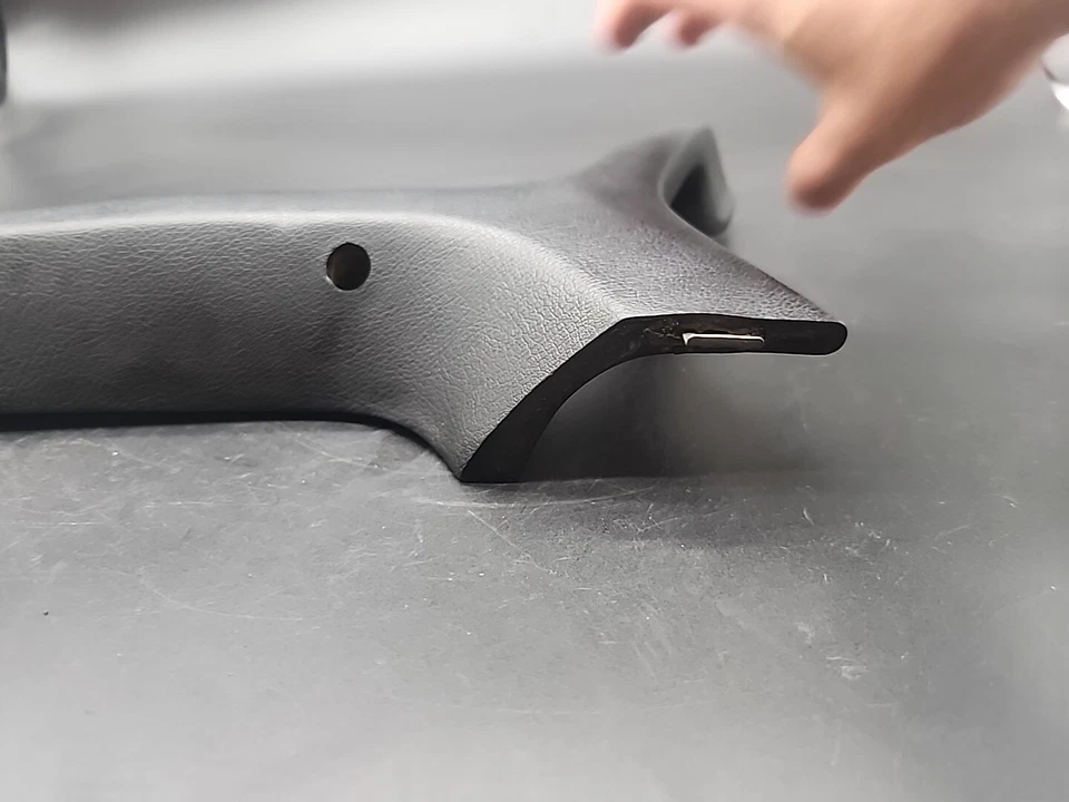 MANIJA DE AGARRE DE PUERTA DELANTERA BMW E30 REPOSABRAZOS NEGRO LADO IZQUIERDO LH 1884363 325IX M3 N7-3 Foto 3 de 4