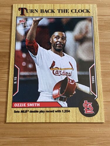 St. Louis Cardinals OZZIE SMITH Sets MLB Double Play Record con 1.554 - Foto 1 di 2