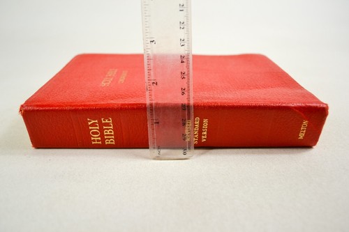 1952 Vintage Holy Bible RSV Revised Standard w/ Concordance Melton Red Leather - Picture 15 of 15