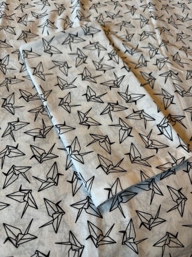 Serviettes en tissu World Market motif grues pliées origami lot de 4 NEUVES paysage de table - Photo 3/5