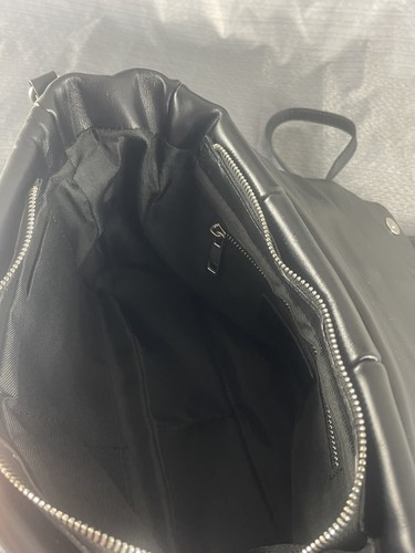 Isadora große Damen Handtasche gesteppt Schultertasche wandelbar Crossbody schwarz - Bild 15 von 21