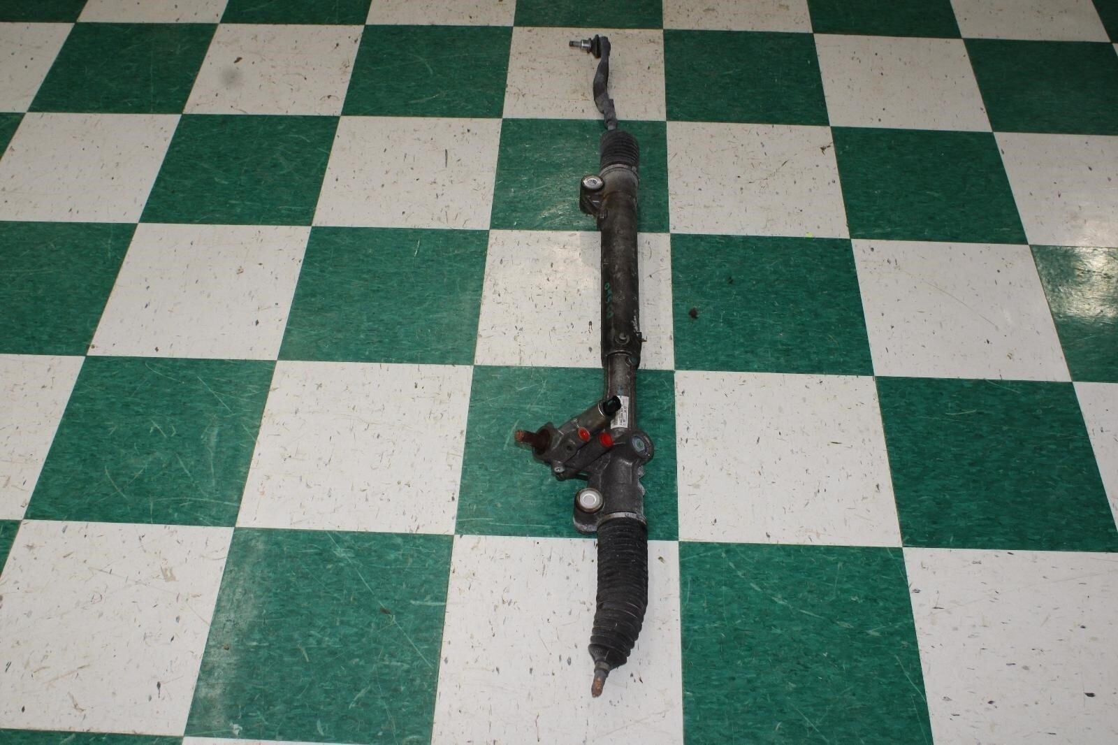 ⚠️-TIEROD⚠️ 14-17 Ghibli Hydraulic Power Steering Gear Rack and Pinion Assembly
