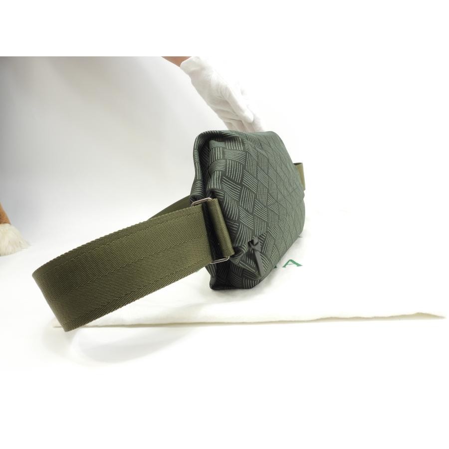 ショルダーバッグ BOTTEGA VENETA INTRECCIATO VN SMALL BELT BAG s-l400.jpg