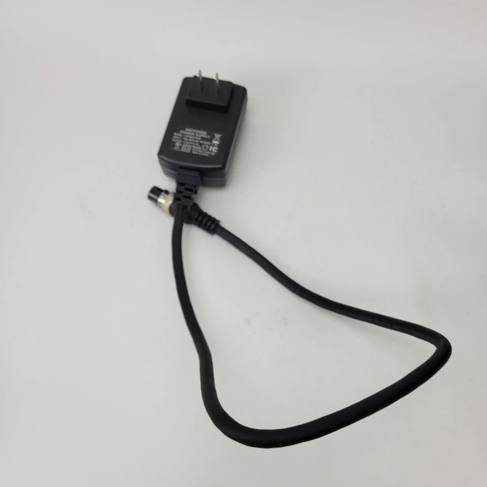 Proyector recargable de alta resistencia SNAP ON ECFLOODRC con cable de alimentación excelente funcionamiento Foto 4 de 4