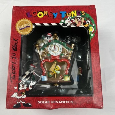 MATRIX Looney Tunes Solar Motion CUCKOO CLOCK New In Box  Bugs Tweety Sylvester 
