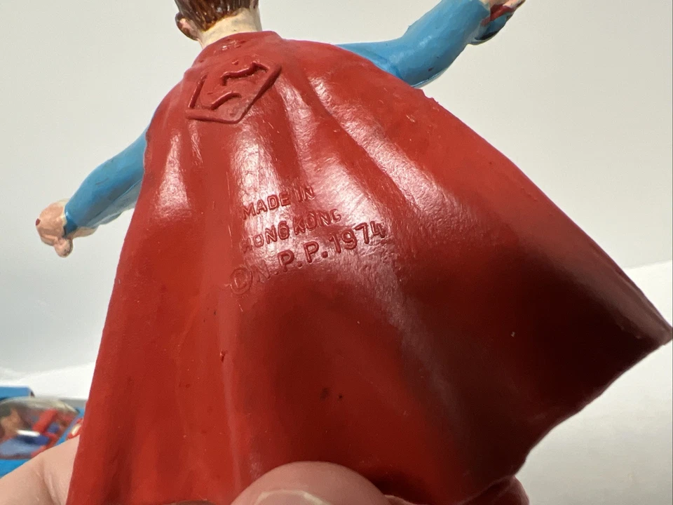 Figura Superman 1979 Supermobile Corgi DC Car y 1974 Superman Break Chains Foto 4 de 4