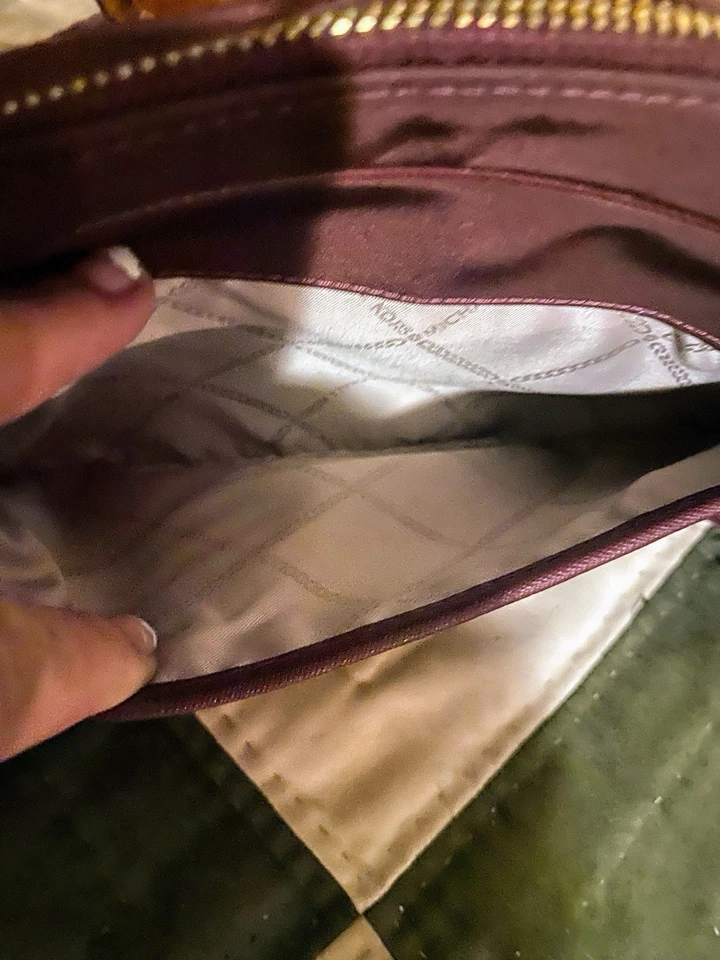 Bolso Bandolera Michael Kors Jet Set Para Mujer Borgoña Borde de Cuero Foto 3 de 4