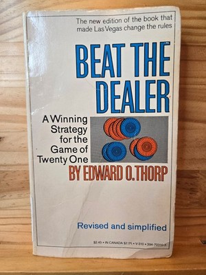 Beat the Dealer Edward O. Thorp 1966 Vintage Book Blackjack Strategy Paperback