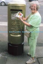 D259675 Posting Pillar Box Postcards No 1 E II R Pillarbox Leeds Rosalind Wicks