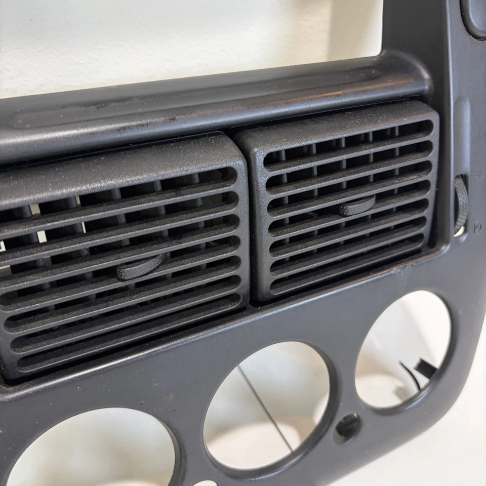 Ford Explorer Mercury Mountaineer 2002-2005 radio tablero embellecedor bisel interruptor 4x4 OEM Foto 3 de 4