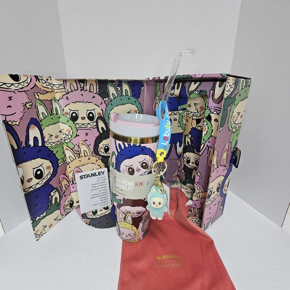 Vaso Labubu Monster 40 oz con llavero y caja de regalo nuevo  Foto 4 de 4