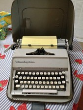 Vintage Remington Fleetwing Rand Portable Typewriter w/Case TESTED SEE ALL PHOTO thumbnail