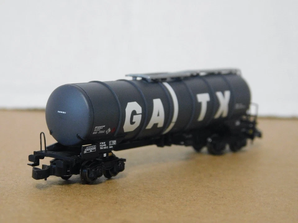 Marklin Z 82530-02 GATX Center Flow Tank Wagon From the 82530 SET Tank Wagon NIB - Image 3 of 4