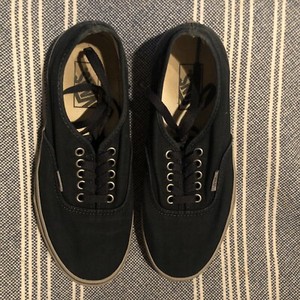 vans authentic navy womens