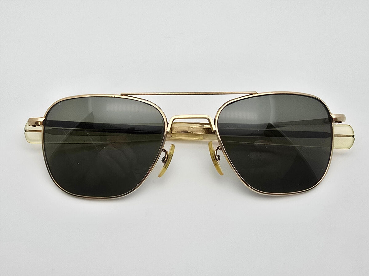 American Optical AO HGU-4/P Gold Grey Lens Aviator Military American Optical AO HGU-4/P Gold Grey Lens Aviator Military
