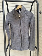 Lululemon Dark Gray Zip Up Jacket Women  s Size 2 Barely Worn Excellent Condition