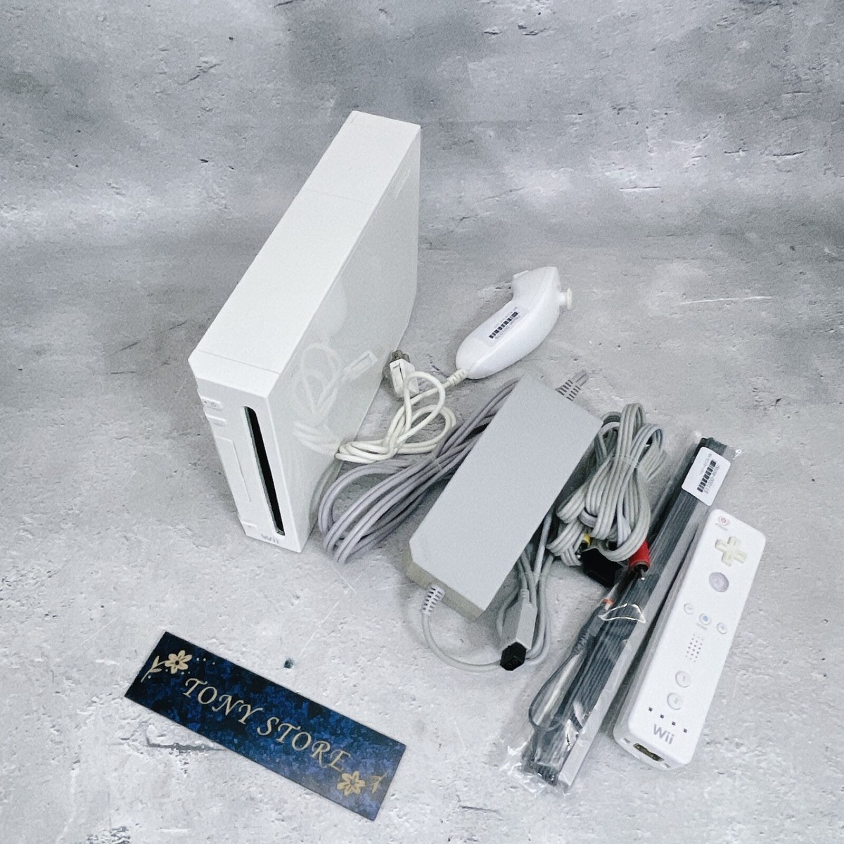 Nintendo Wii System Home Console White Japan RVL-S-WD 2006 Limited