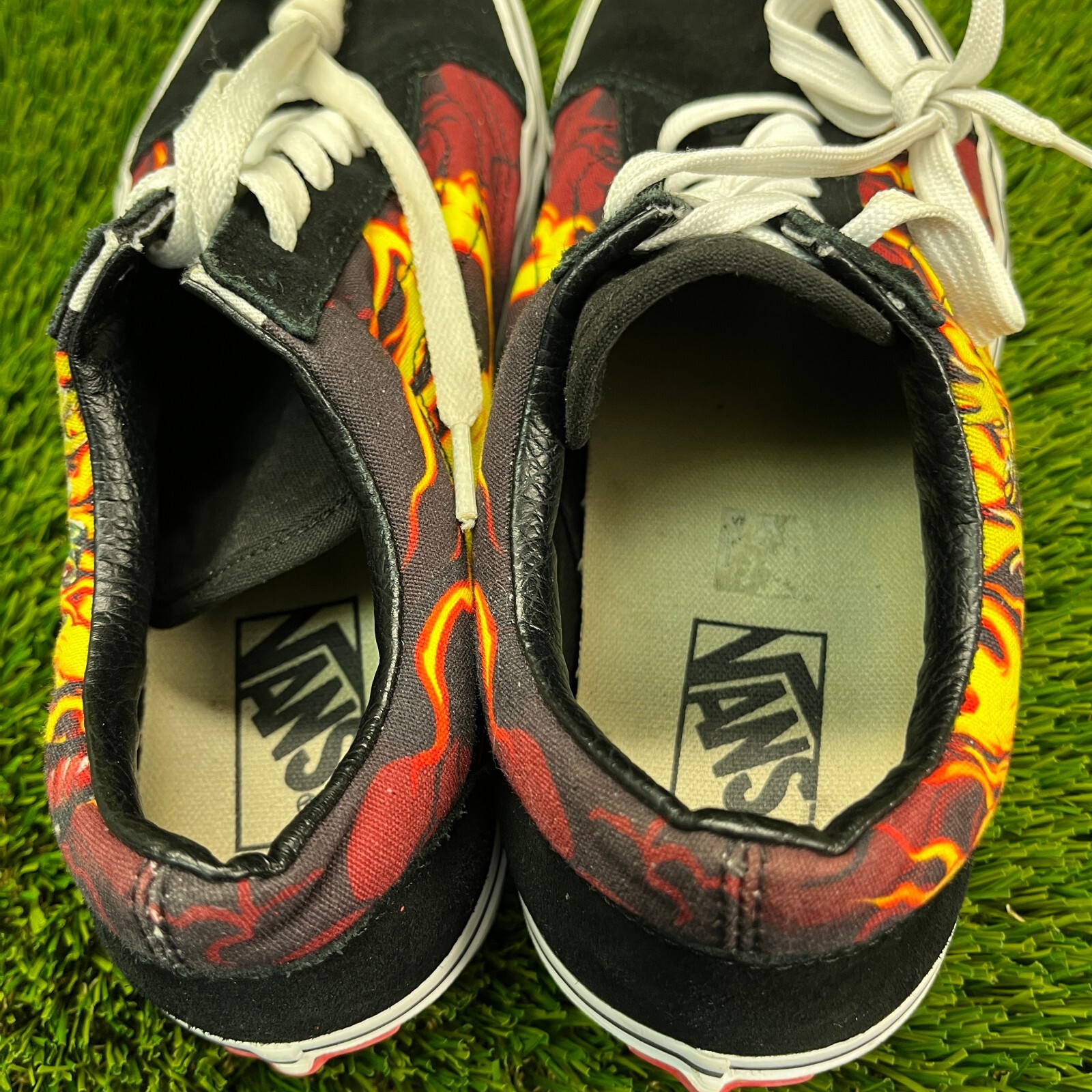 Vans Old Skool Samurai Ricing Mens Size 8.5 Black White Athletic Shoes Sneakers thumbnail 9