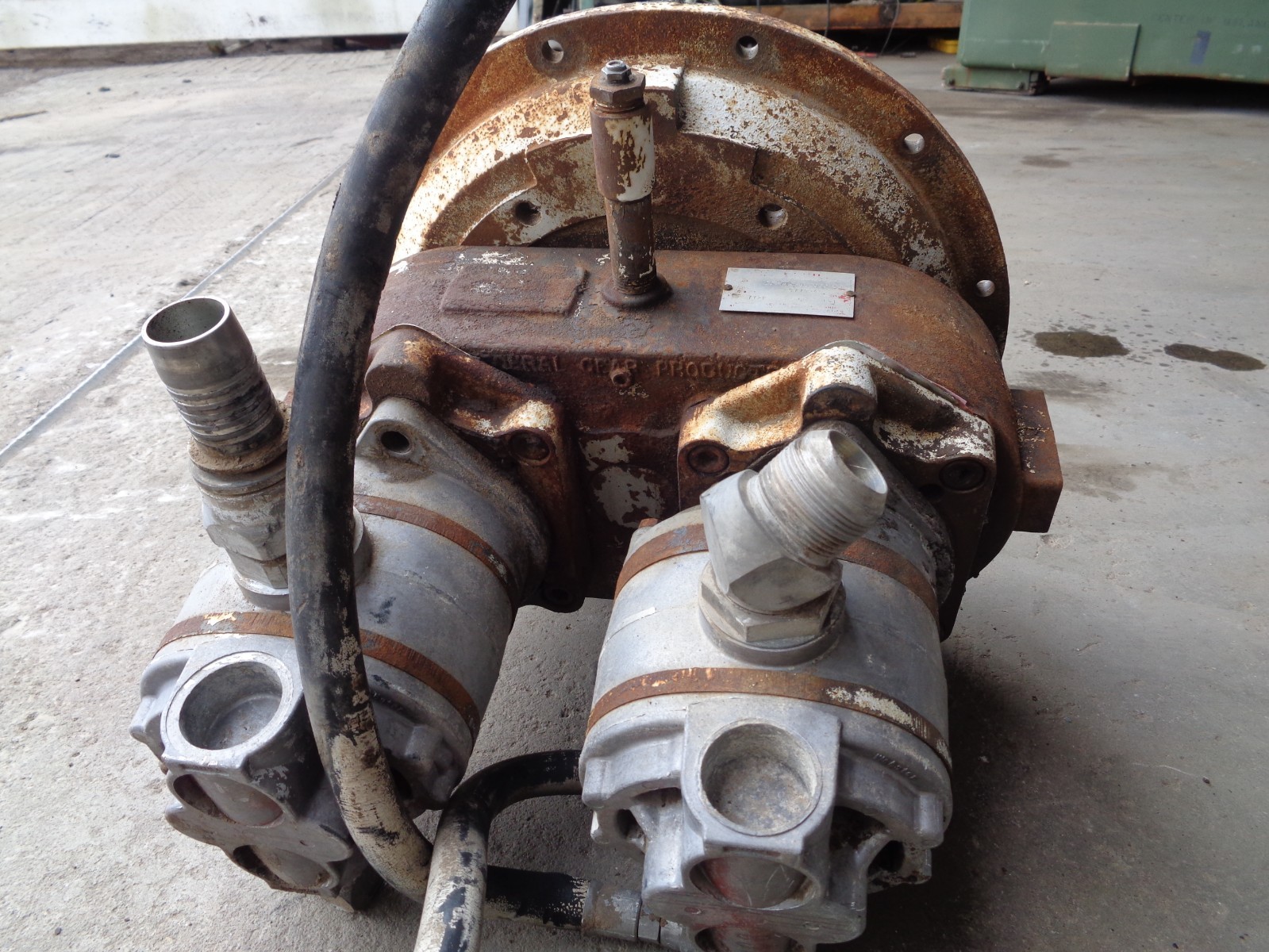 FUNK PUMP DRIVES model 772F serial 2077508200009 SAE 4 with 2