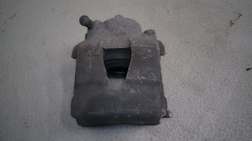 Bremssattel Vorne Rechts VW Polo 1.2 Bj 2006 9 N 2522621