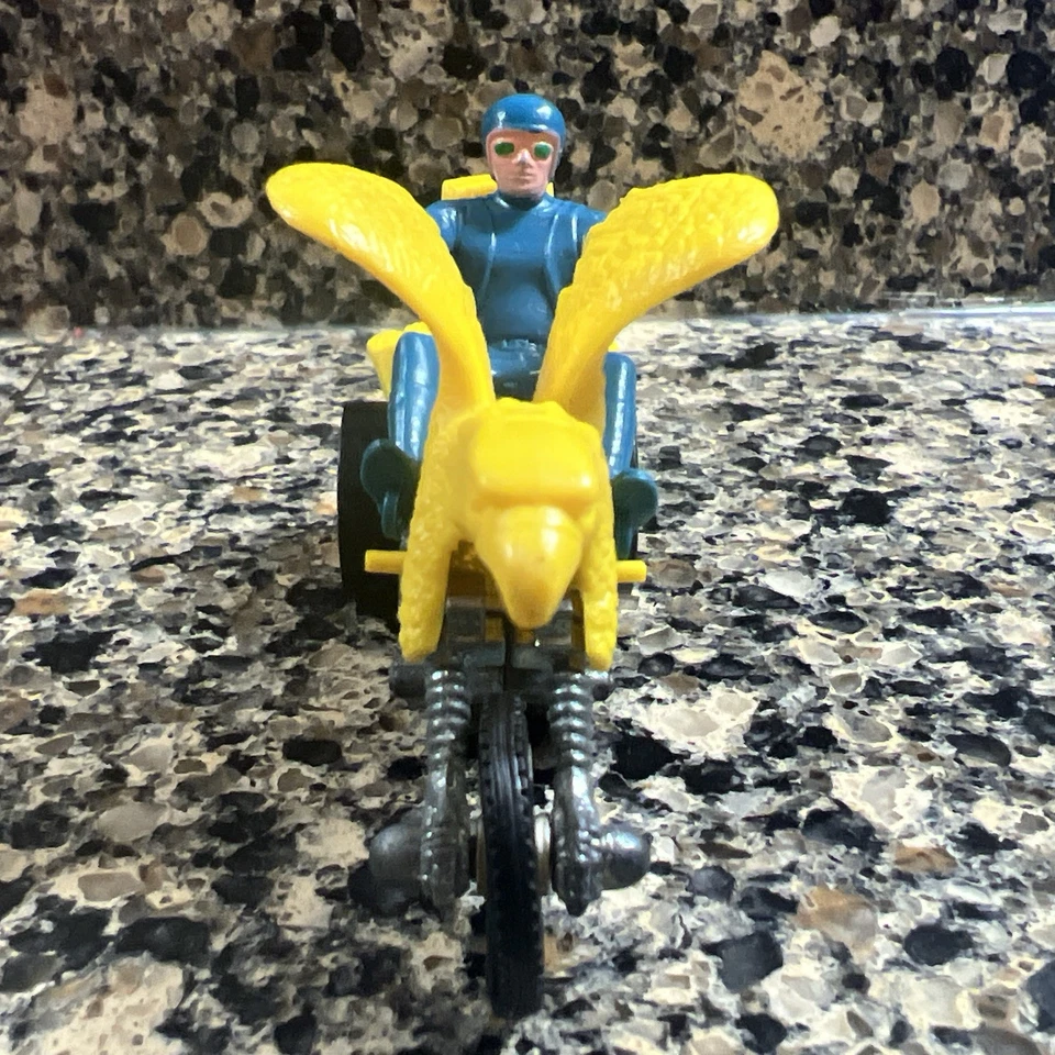 HOT WHEELS RRRUMBLERS BOLD EAGLE, AMARILLO, BONITO, ORIGINAL Foto 2 de 4