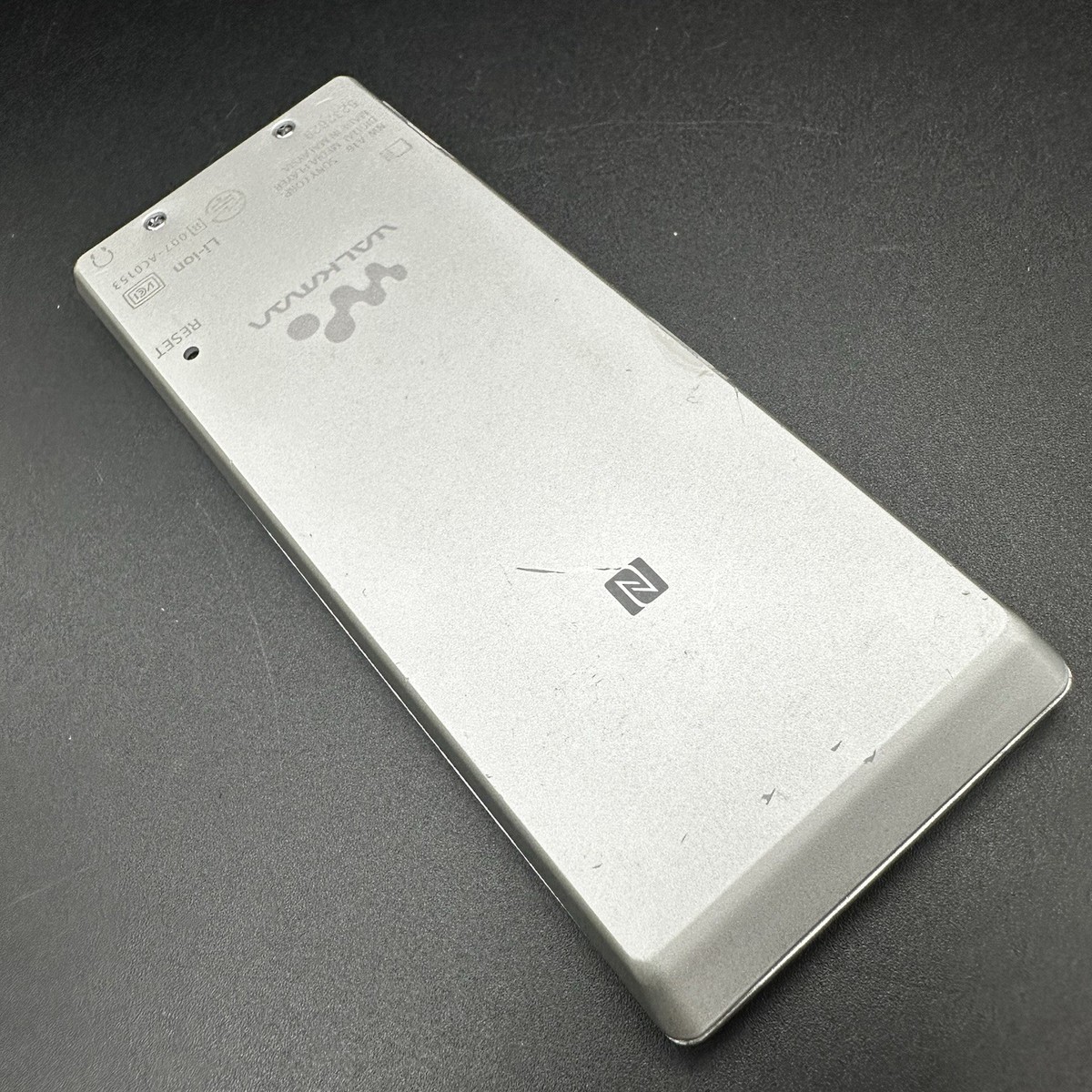 SONY NW-A16 WALKMAN DIGITAL MUSIC PLAYER Silver 32GB Hi-Res Tested