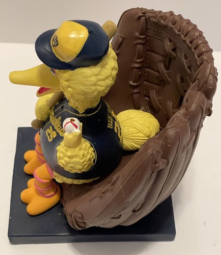 MILWAUKEE BREWERS BIG BIRD SESAME STREET BOBBLEHEAD 8-10-25 THEME NIB - Picture 11 of 15
