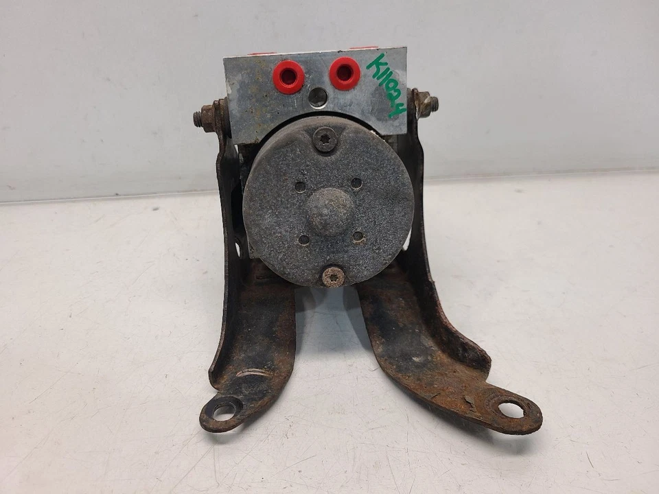 Bomba de freno antibloqueo Subaru Forester 1999-02 (2,5 L/AT)/ABS Foto 2 de 4