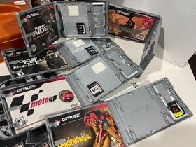 Nokia N-gage QD Handheld Game & Phone NTSC  sim Card  5 Games Tomb CIB Like New