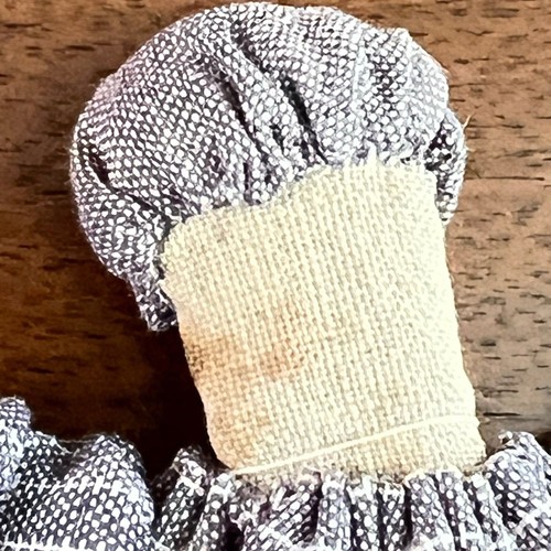 Muñeca Primitive Comfort Shirl. Tela de edredón antigua de arte popular firmada por Lippy 1998 L1 - Imagen 5 de 19