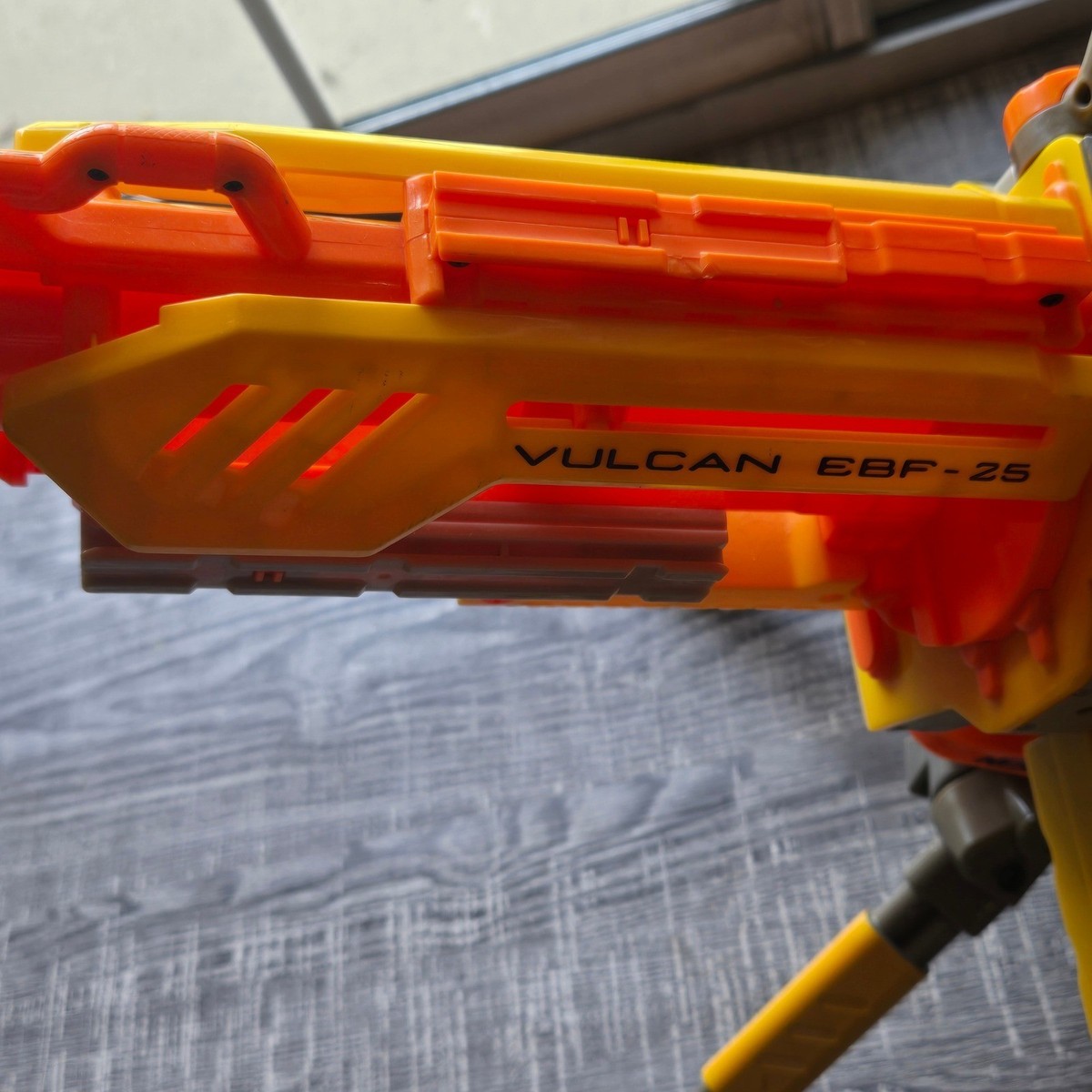 Nerf N-Strike Vulcan EBF-25 Blaster Yellow Tripod Ammo Box Belt