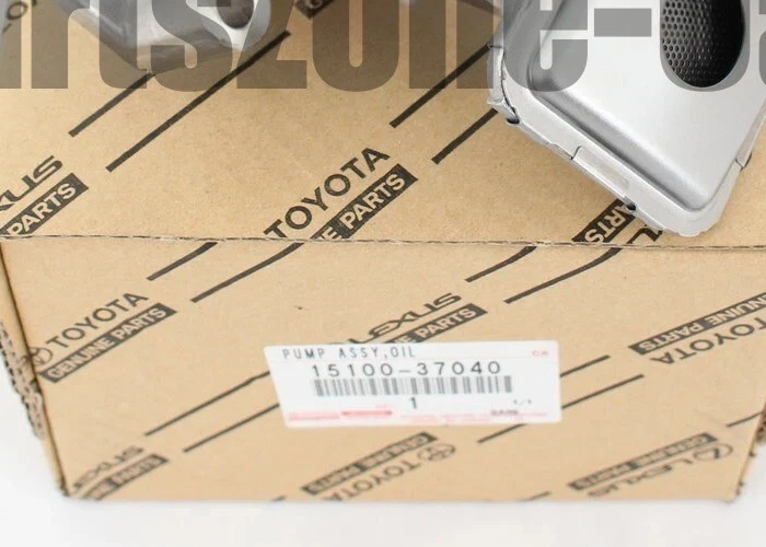 Bomba de aceite de motor 15100-37040 genuina Toyota Prius V Lexus CT200h 2ZRFXE 1,8 L FABRICANTE DE EQUIPOS ORIGINALES Foto 2 de 2